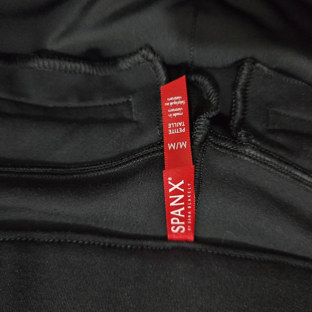 Spanx SPANXsupersmooth PerfectFit Ponte Flare Pant Black Size Medium Petite